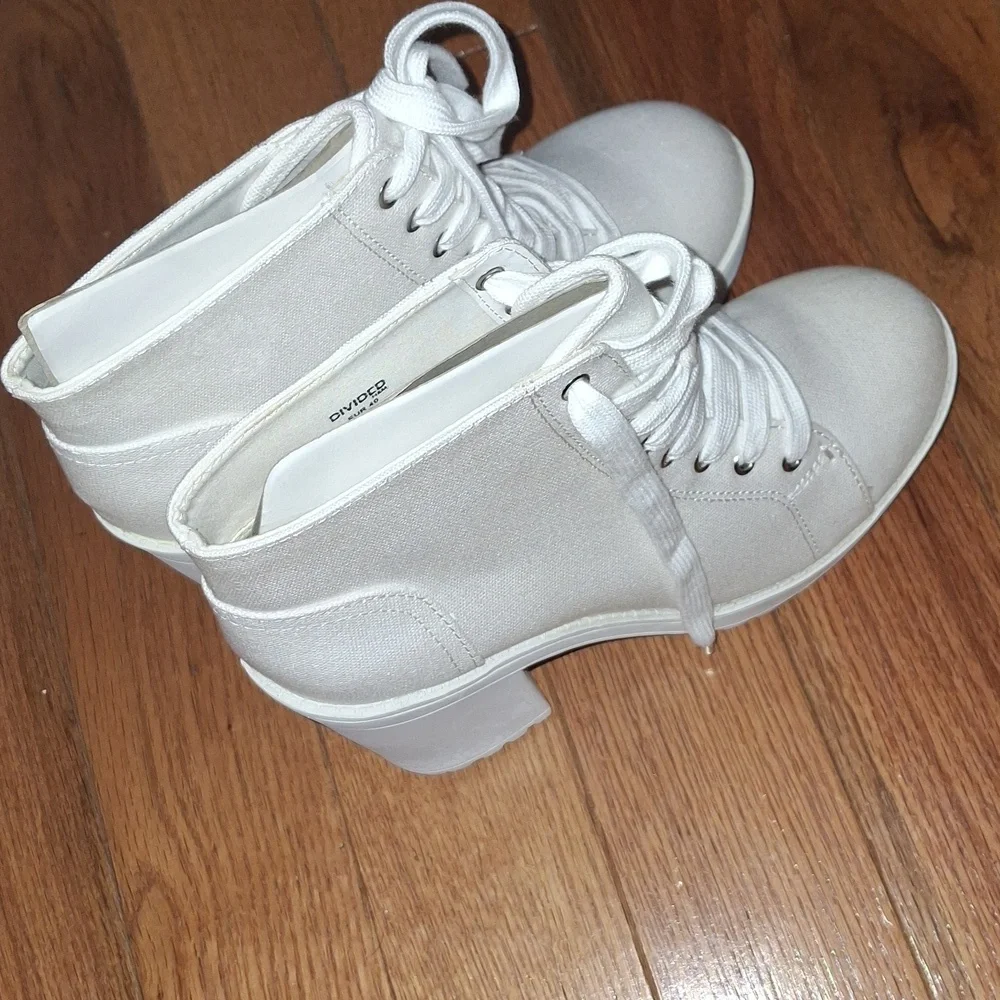 H&M White Women's High-Top Sneakers - Picture 3 of 9